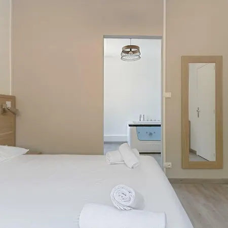 De La Citadelle Hotel 3*